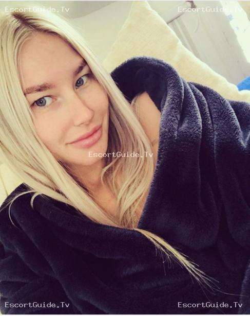 Fiona_flexygirl