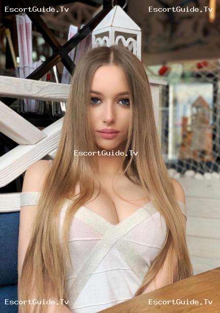 Dominika_naiad